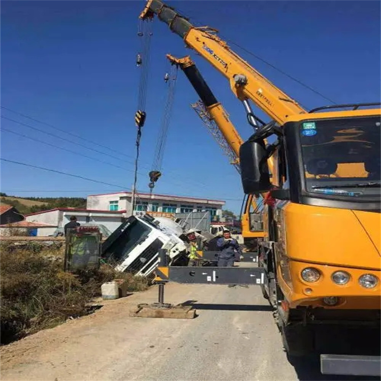 北湖吊车道路救援多少钱